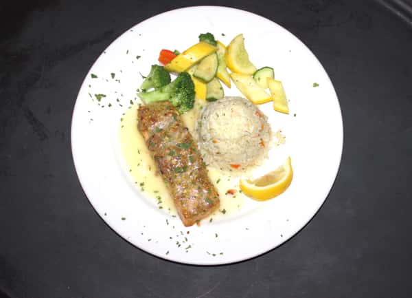 Pistachio Salmon (GF)