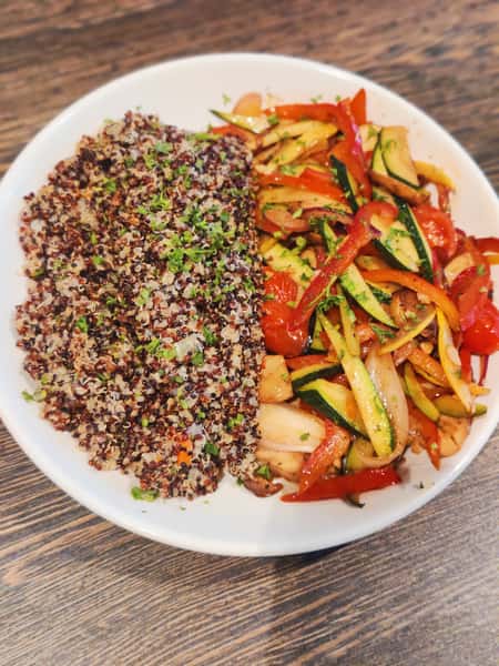 QUINOA BOWL