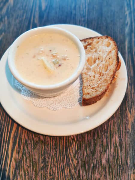 CUP OF SEASONAL SOUP