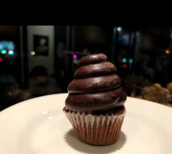 Hi-Hat Cupcakes