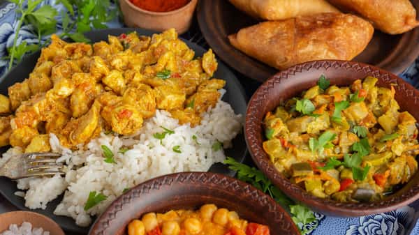 curried chicken and rice