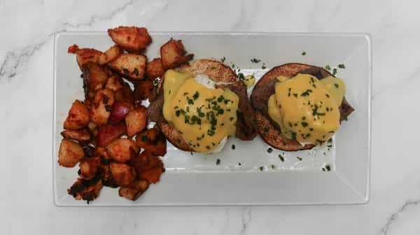 Steak Tips Benedict