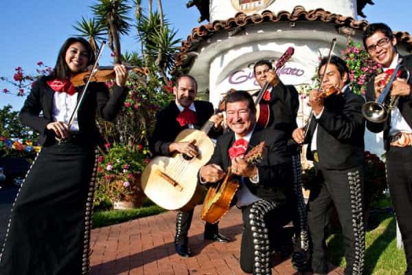 Mariachi at Casa Guadalajara