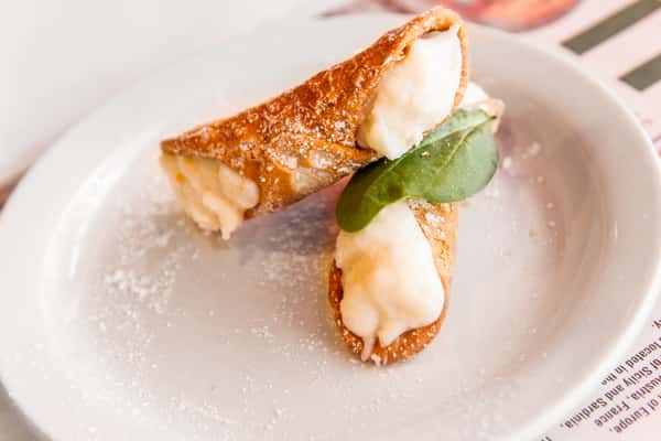 Chocolate Chip Cannoli