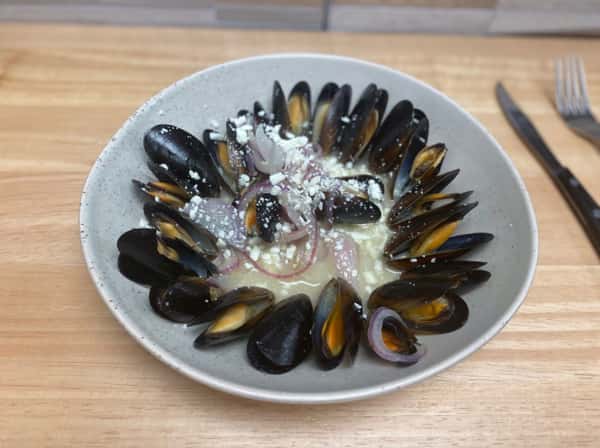 Evia Mussels