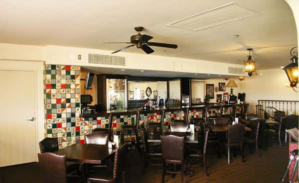 private-bar-upstairs-irving