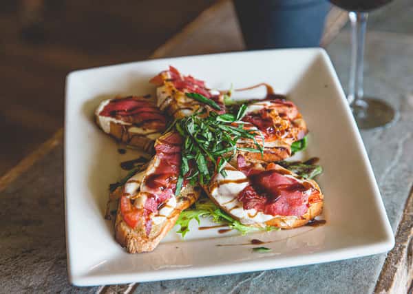 crostini di prosciutto