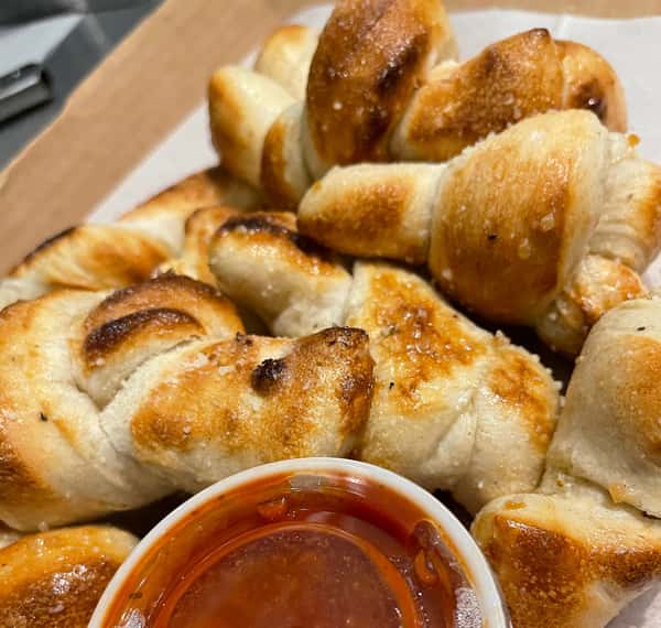 Garlic Knots