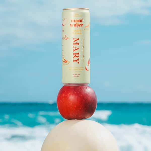 MOM Apple