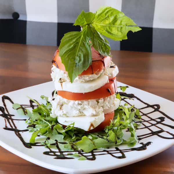 CHICKEN SALAD CAPRESE