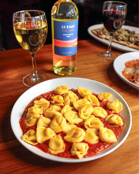 Tortelloni Bolognese