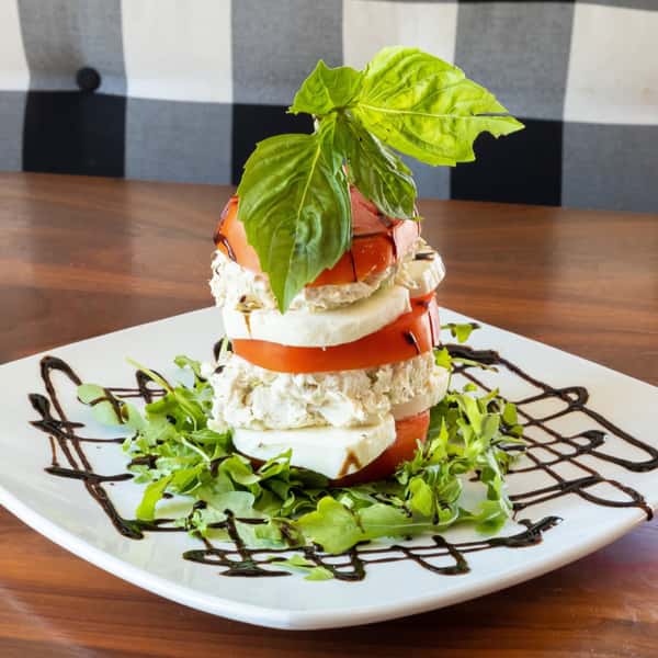 CHICKEN SALAD CAPRESE