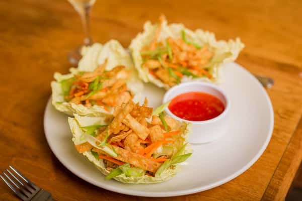 Thai Chicken Lettuce Wrap 