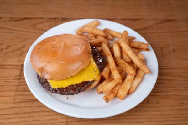 Kid's Cheeseburger