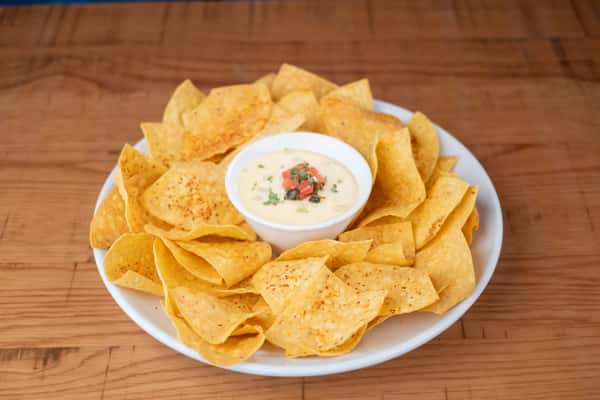 Queso Blanco & Chips