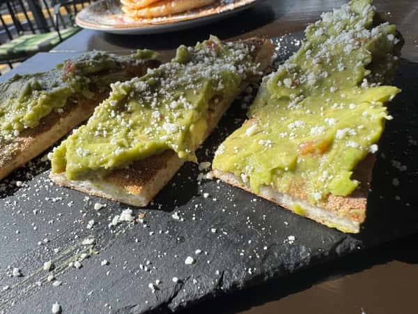 AVOCADO TOAST