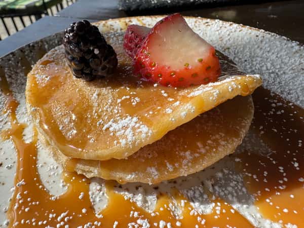 DOLCE DE LECHE PANCAKE