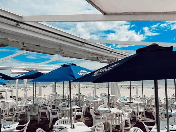 patio dining area