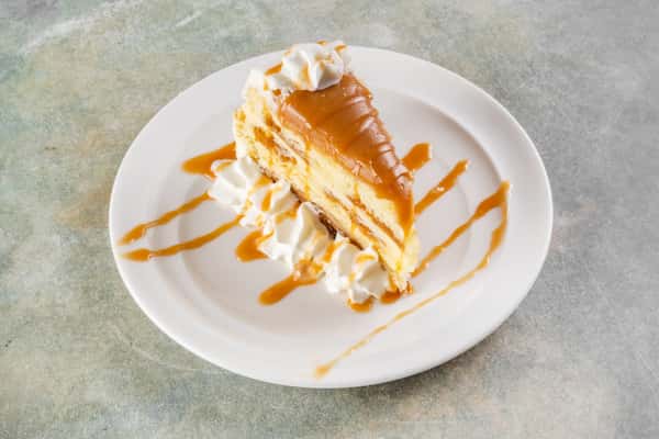 saltedcaramelCake
