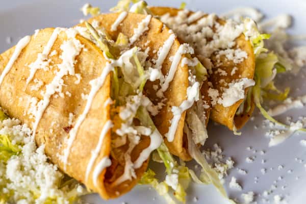 Late Night HH 3 Jose's Crispy Tacos