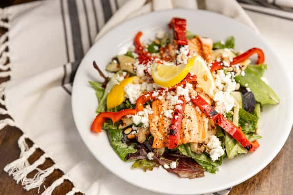 Grilled Salmon Salad