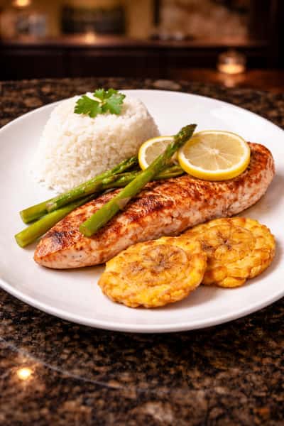Salmón Marinado a La Parrila*