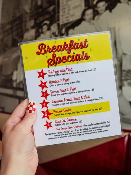 Did you know we have breakfast specials available Monday–Friday from 7am–11am?

Breakfast’s ready when you are.

#StarliteDiner #FlintMichigan #StarliteSince1966