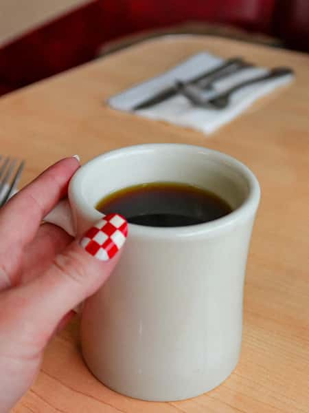 Tuesday morning.

Coffee in hand.
Breakfast on the way.

Mornings at Starlite.

#StarliteDiner #FlintMichigan #StarliteSince1966