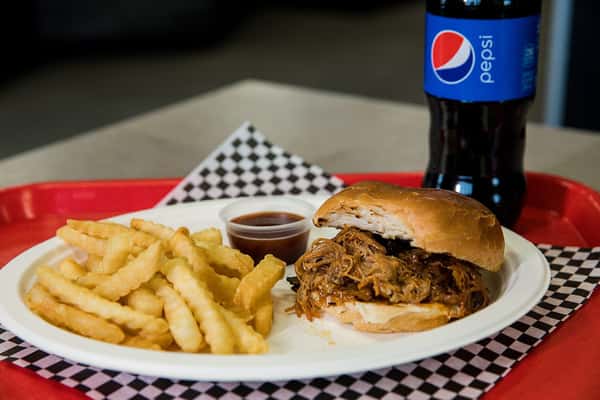 Pulled Pork W/ Fries