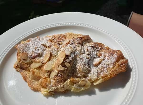 Almond Croissant