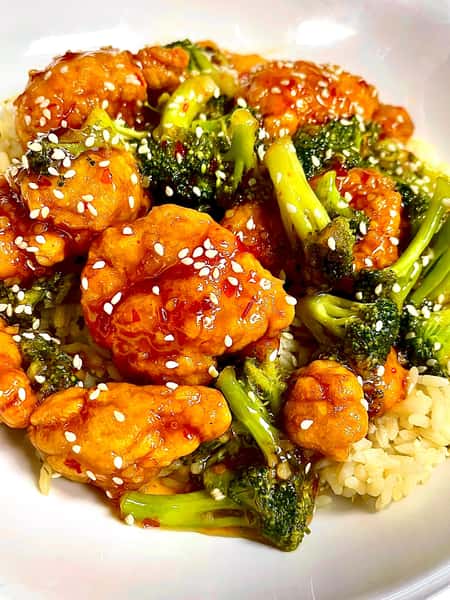 Crispy Sweet Thai Sesame Chicken and Broccoli