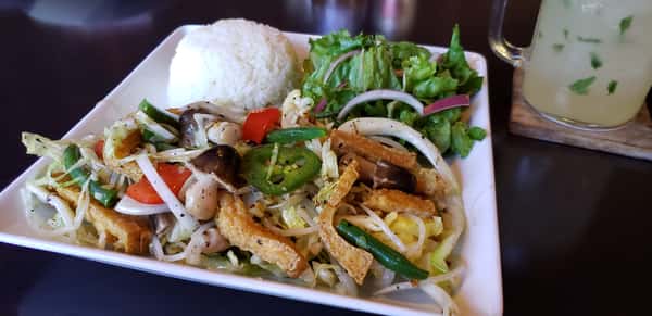 🌿 Vegan Buddha Stir Fry