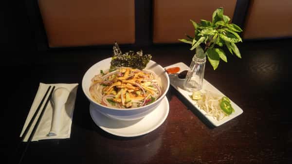 🌿 Vegan Pho (Pho Chay)