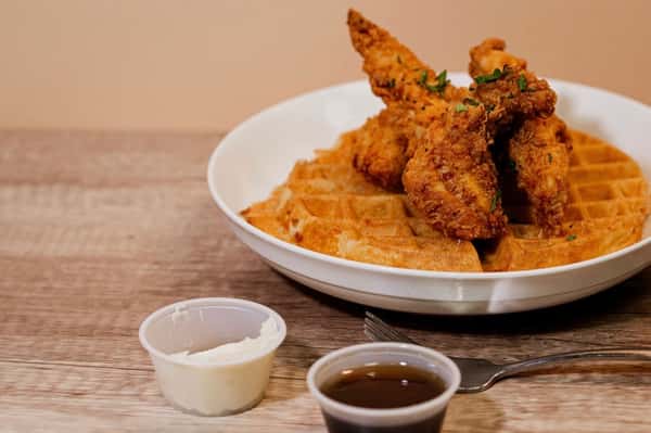 WAFFLE & CHICKEN TENDERS