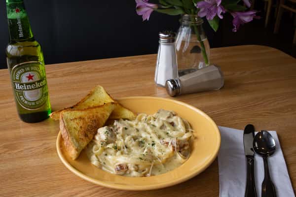 Pasta Alfredo