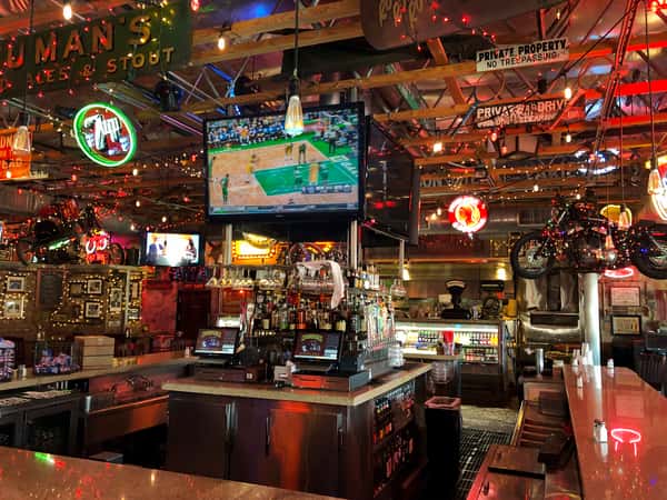 bar