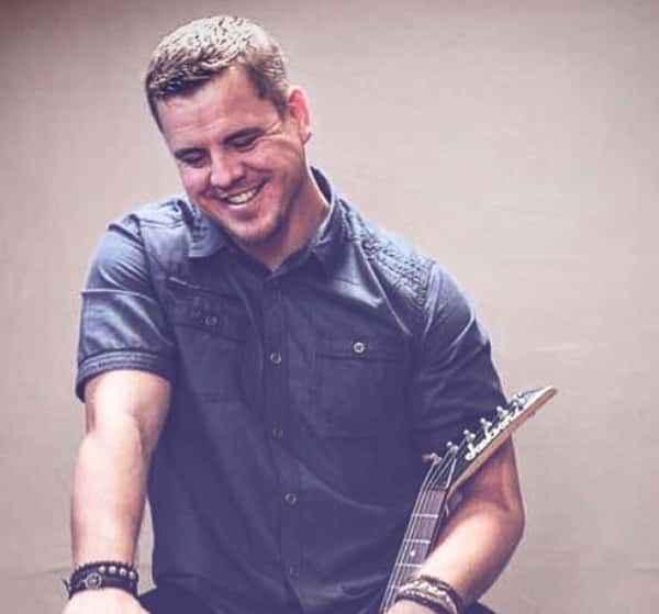 Josh Larsen