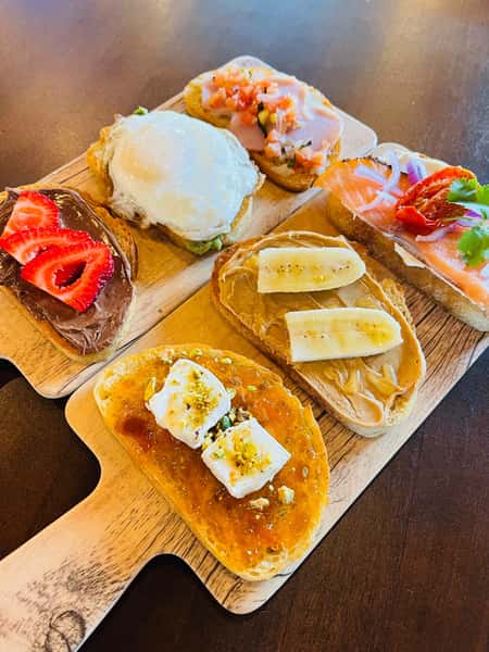 Brunch Bruschetta's - pick 3