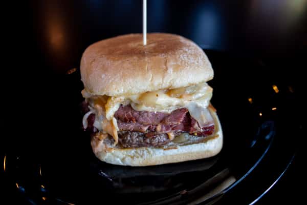 Pastrami Burger