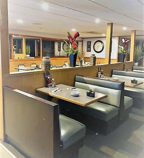 booths inside restaurant