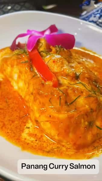 National Salmon Day, done the Thai way.
Stop by for lunch or dinner and say yes to salmon.
#CoconutBayThaiRestaurant #BurlingameEats