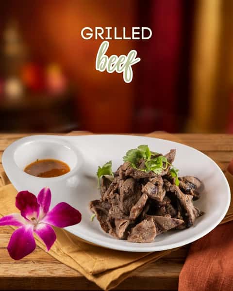 Some dishes are straightforward in the best way. Grilled Beef is made with Thai marinade and chili lime on the side. 🥢
Find it on the menu!
#CoconutBayThaiRestaurant