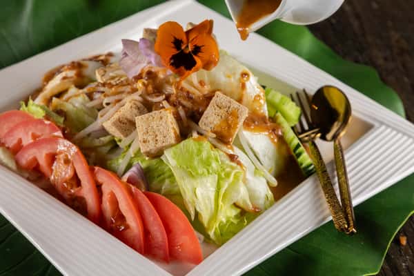 Vegetarian Delight Salad