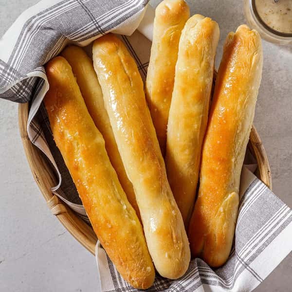 Bread Sticks 6pc