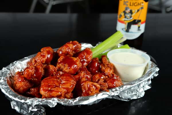 Boneless Wings and Fries