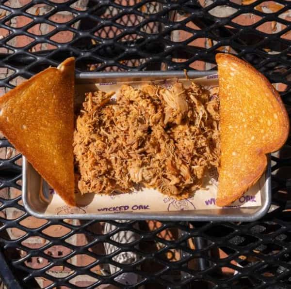 Pulled Chicken (1/2 Lb)