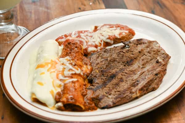 Steak con Enchiladas