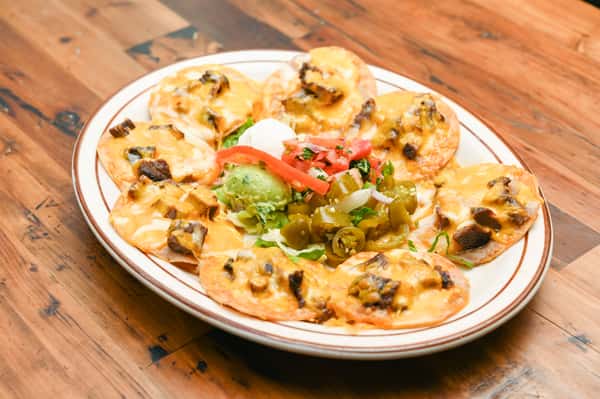 Ernesto's Fajita Nachos