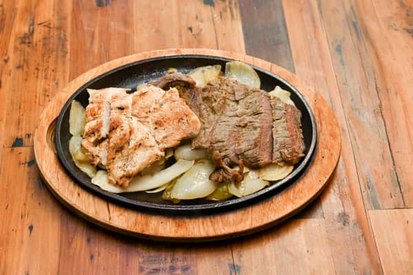 #9 Fajitas De Ernesto's