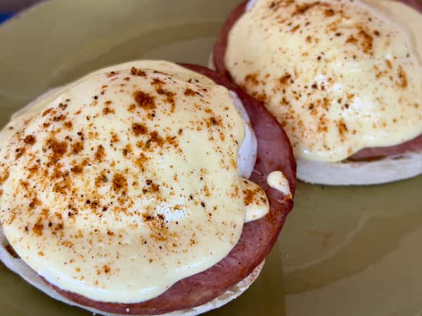 Eggs Benedict